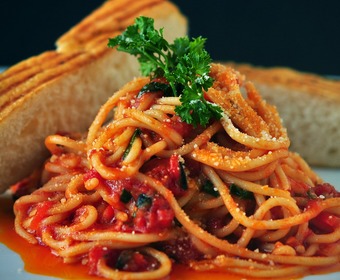 Pasta + tomatsås = aldrig fel Tomatpasta PS