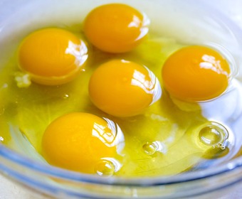 ägg i skål PS